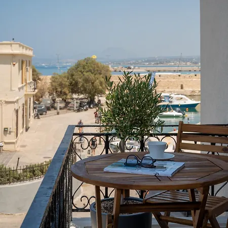 Rettimo Suites, Experience Luxury In The Heart Of Rethymno Exterior photo