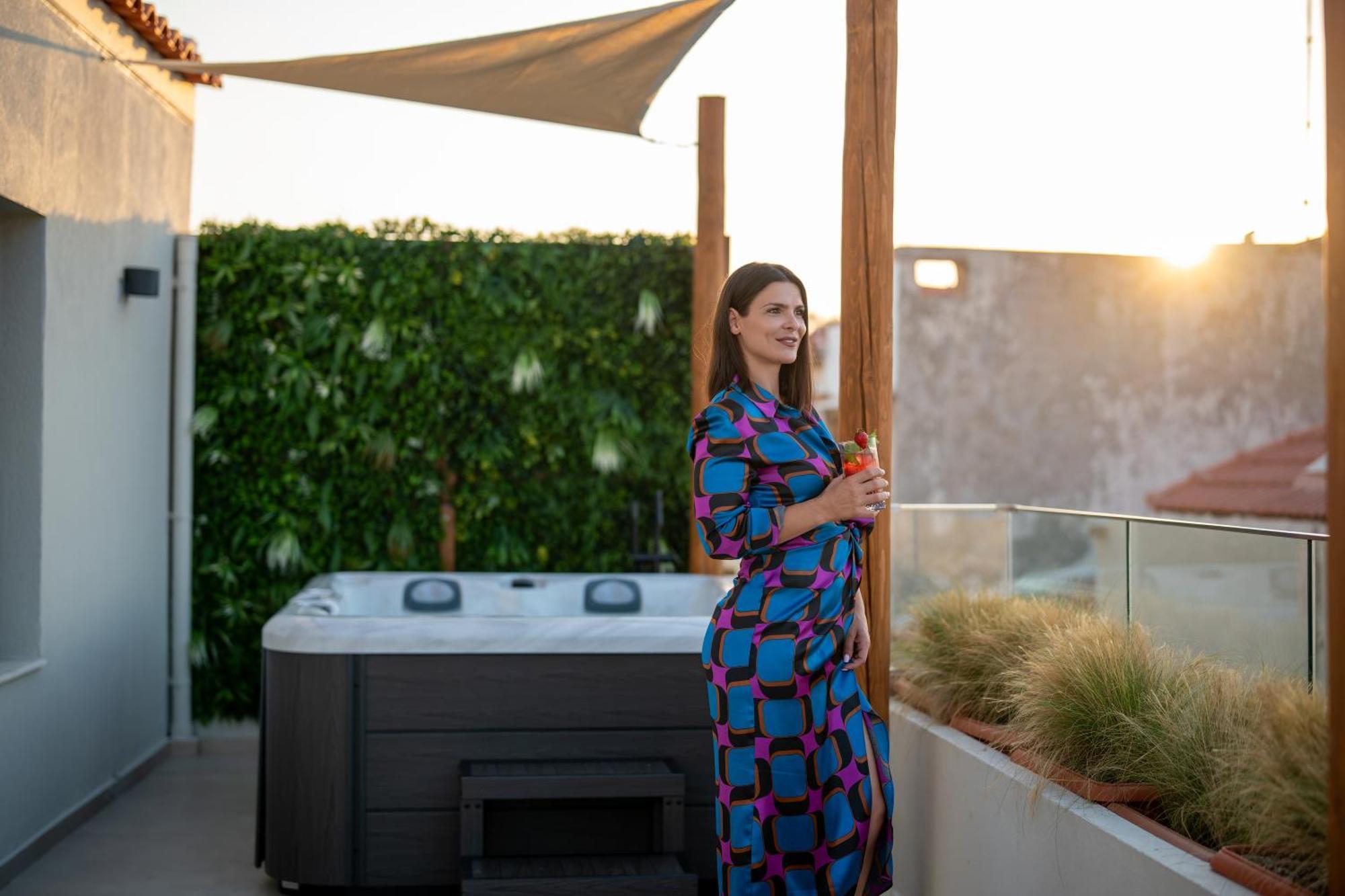 Rettimo Suites, Experience Luxury In The Heart Of Rethymno (Crete)