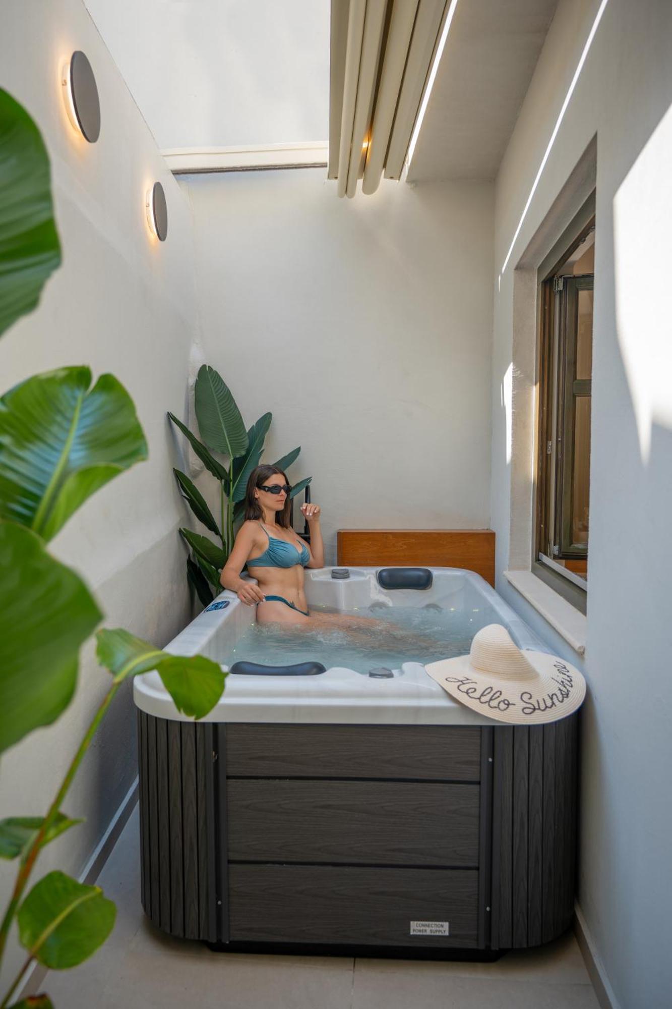 Rettimo Suites, Experience Luxury In The Heart Of Apartment Rethymno (Crete)