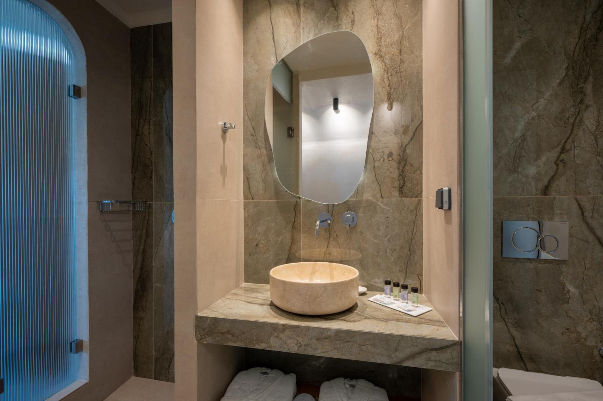 Rettimo Suites, Experience Luxury In The Heart Of * Rethymno (Crete)