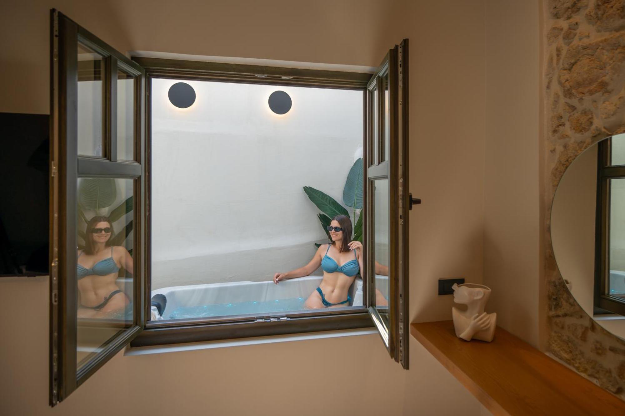 Rettimo Suites, Experience Luxury In The Heart Of