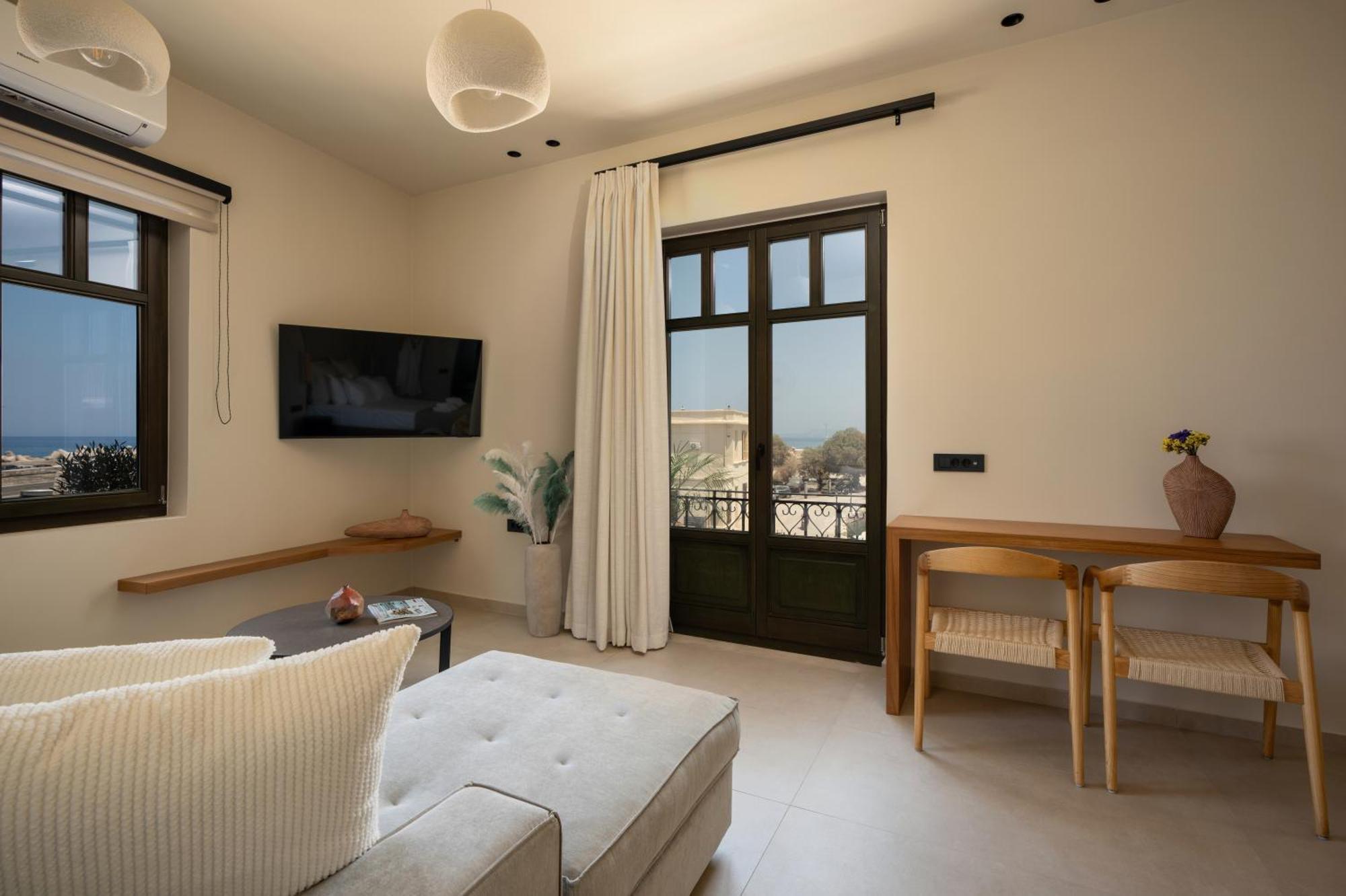 Rettimo Suites, Experience Luxury In The Heart Of